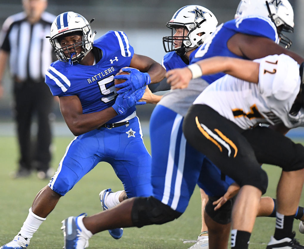 Navasota vs Sealy FB 8.jpg